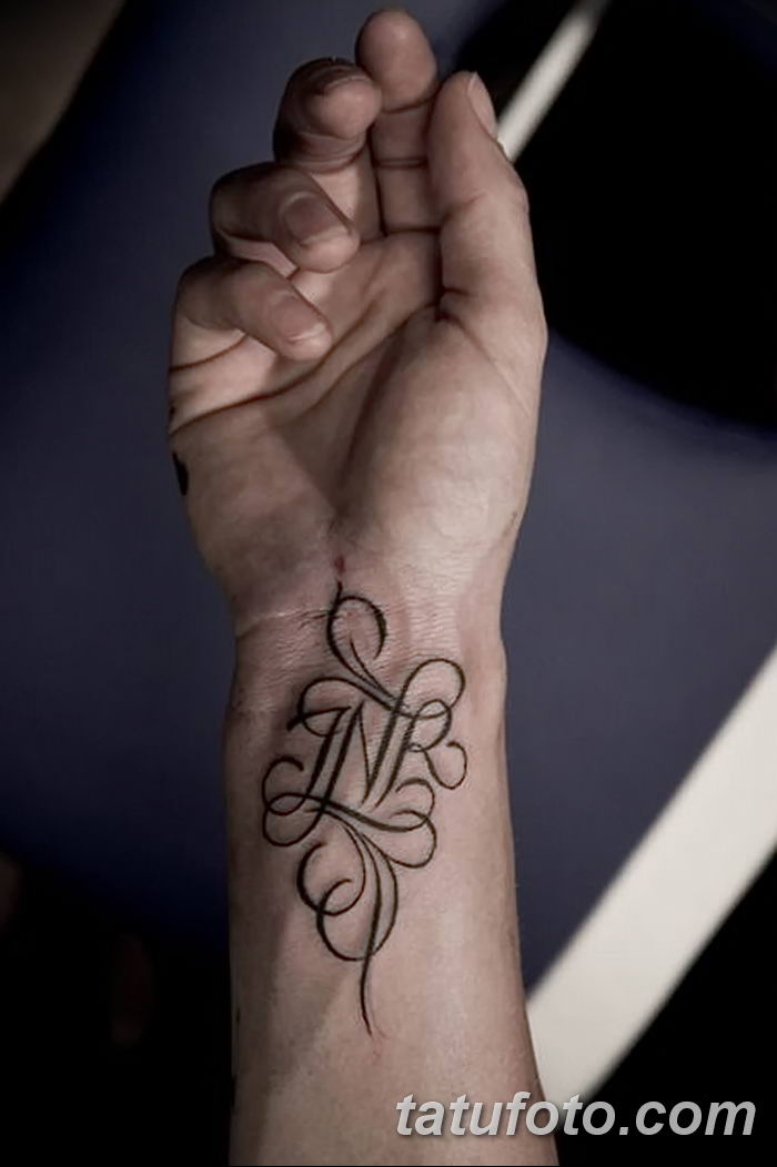foto Tatoverings initialer fra 19.06.2018 №190 - initialer tatovering -