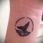 bálna tetoválás a csuklón - a kész tetoválás fotóváltozata 14072016 -ból 2