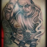 Bohóc tetoválás fotó 444332344234