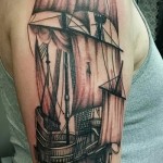 tetováló kalózhajó