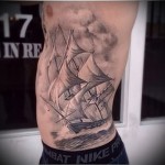 tetováló hajó vitorlákkal