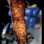 tatuaż lwa z koroną - bardzo piękna opcja