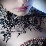 csipke tetoválás a nyakon - fotó példa a kész tetoválásra 1