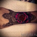 dentelle tatouage sur le poignet - példa fotó a tatouage fini 2