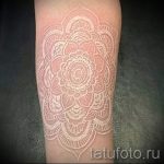 fehér csipke tetoválás - fotó példa a kész tetoválásra 4