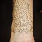 fehér csipke tetoválás - fotó példa a kész tetoválásra 5