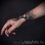 csipke tetoválás a csuklón - fotó példa a kész tetoválásra 5