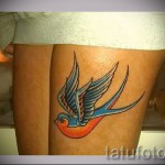 татуировка на лястовица на крака - пример за снимката 4