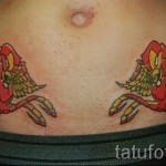 татуировка на лястовица по корем - снимка пример 25