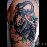 chernyj-lebed-tatu-primer-gotovoj-tatuirovki-3135-tatufoto-ru