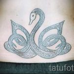 cygne-tatouage-style-tribal-photo-un-exemple-du-tatouage-fini-1004-tatufoto-ru
