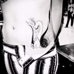 tatu-belyj-lebed-foto-primer-gotovoj-tatuirovki-8032-tatufoto-ru