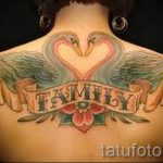 tatu-dva-lebedya-foto-primer-gotovoj-tatuirovki-8045-tatufoto-ru