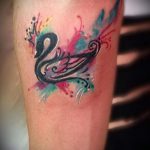 tatu-lebed-na-ruke-foto-primer-gotovoj-tatuirovki-8110-tatufoto-ru