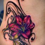 tatovering lilje blomst - Fotoeksempel på tatoveringen 13072016 2