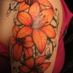 tatovering tiger lilje - Fotoeksempel du tatouage 13072016 1