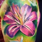 royal lily tattoo - fotoeksempel på en tatovering fra 13072016 1