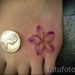 lille liljetatovering - fotoeksempel på en tatovering fra 13072016 1