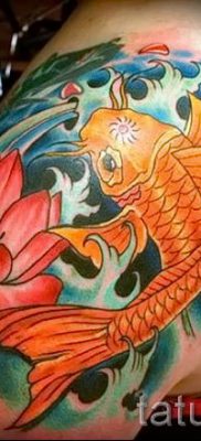 a halak és a lótusz tetoválás értéke - 1. fényképes példa