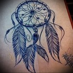 Tattoo dreamcatcher vázlat kővel