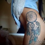 Álomfogó tetoválás a combján 1