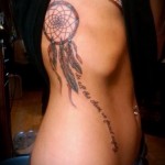 álomfogó tetoválás az oldalán - fotó példa 11122014 3. sz