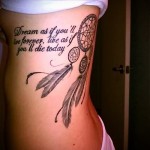 álomfogó tetoválás az oldalán - fotó példa 11122014 6. szám