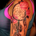 álomfogó tetoválás lányoknak - fotó példa a 11122014 3. számból