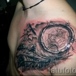 álomfogó tetoválás férfiaknak - fényképes példa a 11122014 4. számból