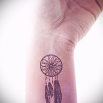 álomfogó tetoválás a csuklón - fotó példa 11122014 3. sz
