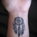 álomfogó tetoválás a csuklón - fotó példa 11122014 11. sz