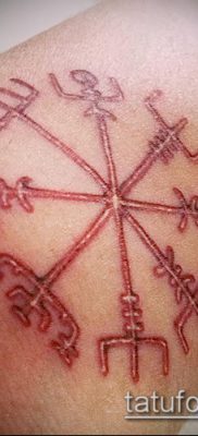 A tetováló mágikus szimbólumok jelentése - egy példa egy érdekes tetoválási tervre - 027