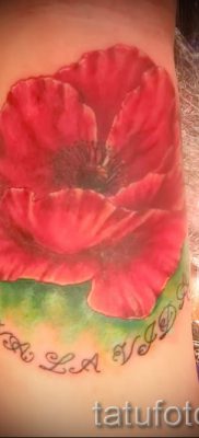 وشم الخشخاش على المعصم - صور لمقال حول أهمية الوشم 2