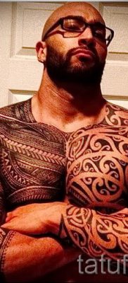 fényképes példa egy maori tetoválásról - a rajzok jelentéséről szóló cikkhez 46