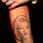 снимка Татуировка Меган Фокс от 16.03.2018 №041 - Меган Фокс Татуировка -