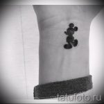 Mickey egér tetoválás a kezén - kész tetoválás 16052016 -ból 10