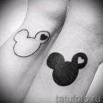 Mickey egér tetoválás a kezén - kész tetoválás 16052016 -ból 17