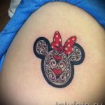Mickey egér tetoválás koronával - kész tetoválás 16052016 -ból 1