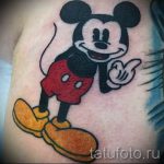 Mickey egér tetoválás baszással - kész tetoválás 16052016 -ból 1