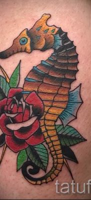 Tengeri ló tetoválás - fényképes példa a kész tetoválásra a 22 jelentéséről szóló cikkhez