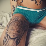 татуировка на бедрата и корема 1