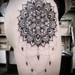 татуировка на бедрата мандала - примери за готови татуировки на снимки 01022016 1