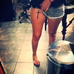 кръстосана татуировка на бедрото 2