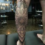 fotó Tetoválás az alsó lábszáron 2018.06.15 -től №023 - Shin Tattoo -