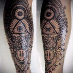 tetoválás borjú lábán férfiaknak - fotó példa 20122015 # 1