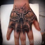 tatouage crâne sur la main - Fotók és példák 01032016 3