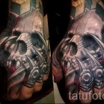 tetováló koponya a kezén - Fotók és példák a 01032016 -ból 4