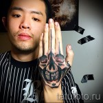 koponyatetoválás a kezén - fotók és példák a 01032016 -ból 3