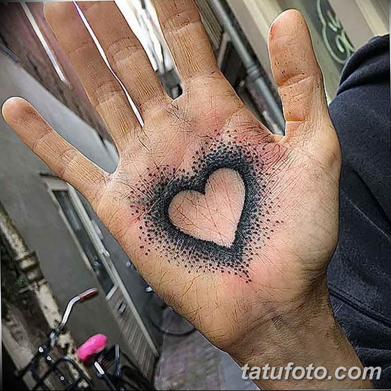 Fotó a tetoválásról a tenyéren 2019.06.11 №141 - tetoválás a tenyéren -