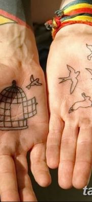 Fotó a tetoválásról a tenyéren 2019.06.11. №046 - tetoválás a tenyéren -